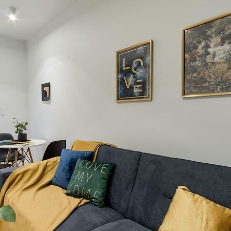 Mennica Residence Chic Apartment Варшава Екстер'єр фото