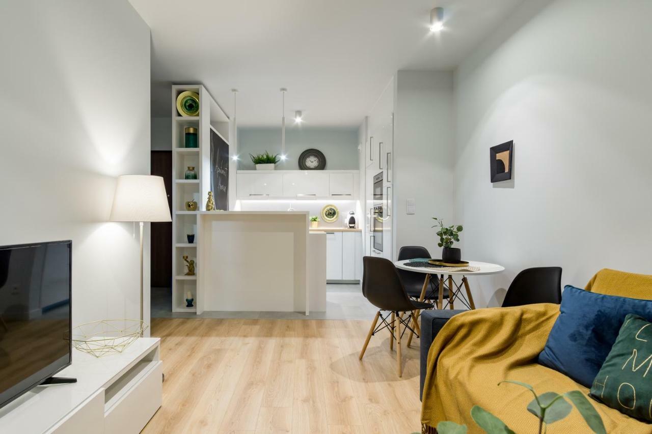 Mennica Residence Chic Apartment Варшава Екстер'єр фото