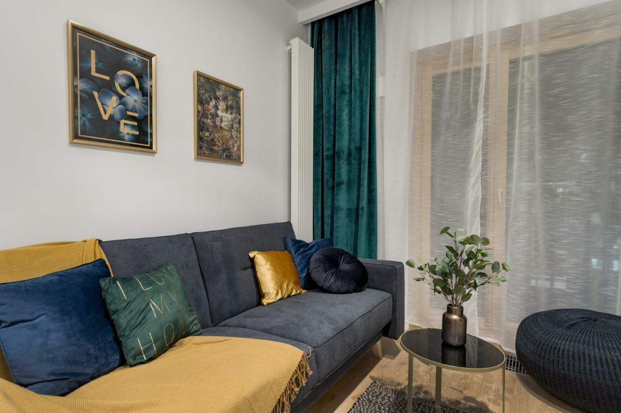 Mennica Residence Chic Apartment Варшава Екстер'єр фото