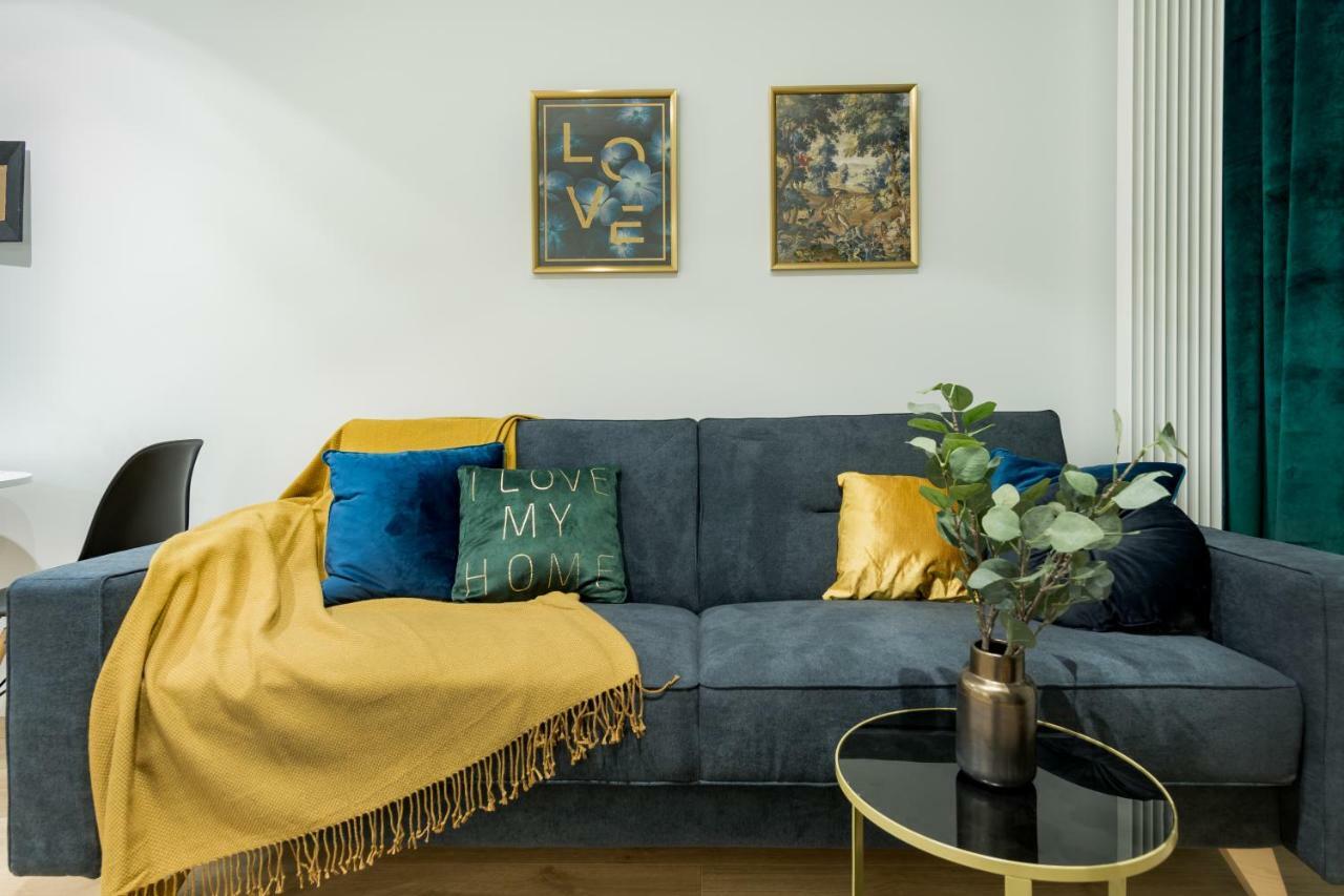 Mennica Residence Chic Apartment Варшава Екстер'єр фото